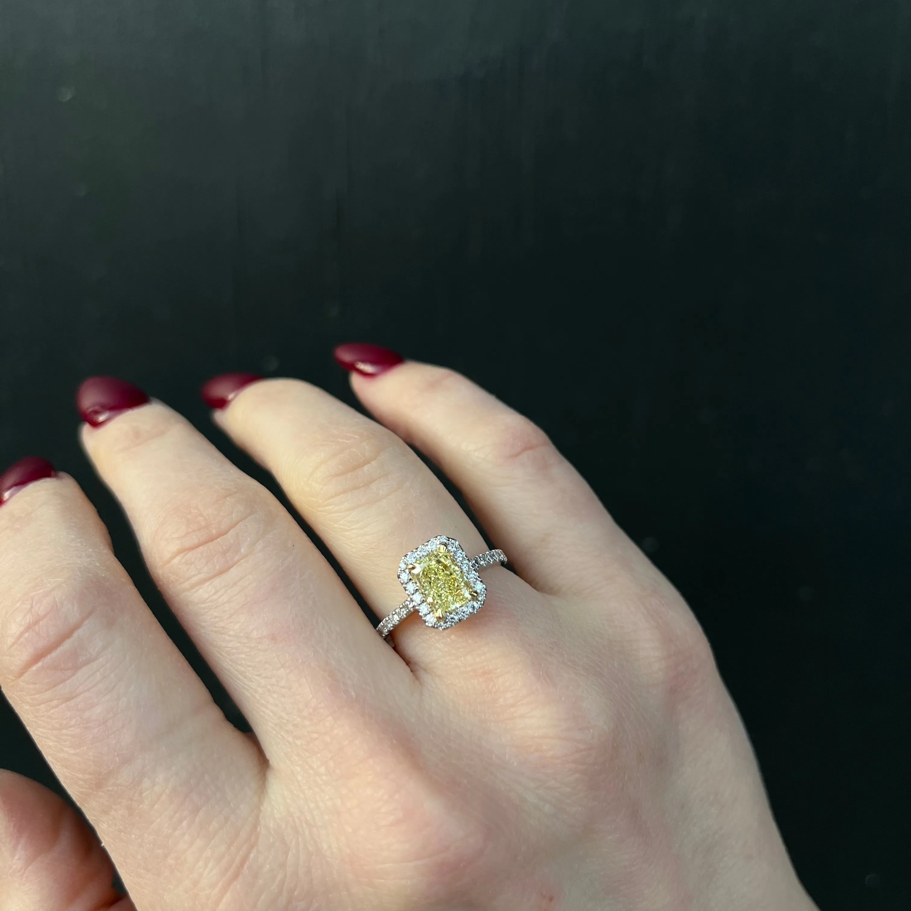 14K White Gold GIA 1.50 Carat Radiant Cut Diamond Engagement Ring