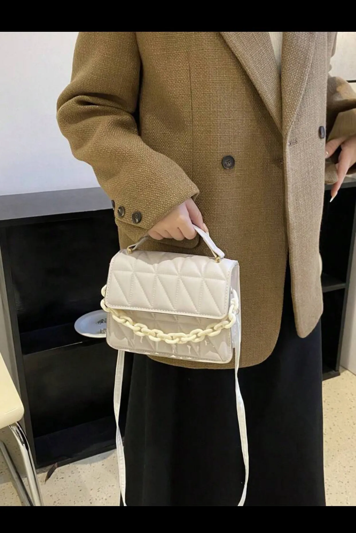 2025 New Trendy fashion one shoulder dialogue packege,Simple diamond grid popular handbag (imported)