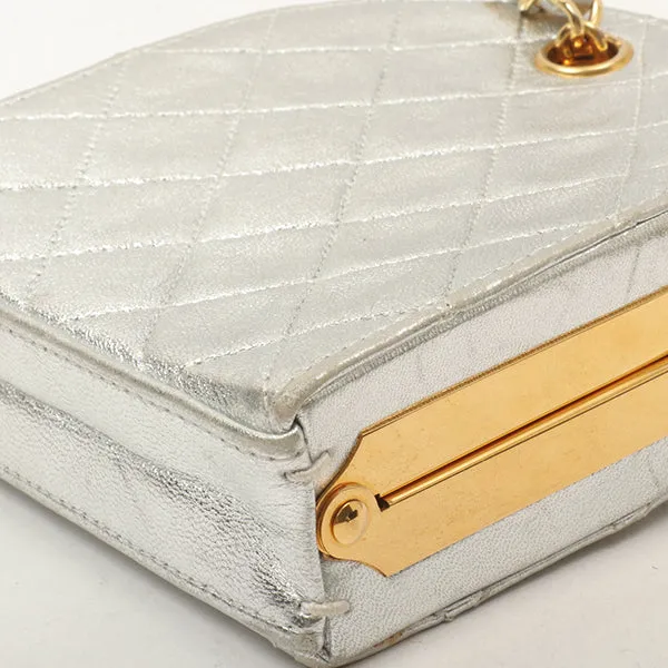 Chanel Around1990 Made Cc Mark Metal Clasp Chain Bag Silver