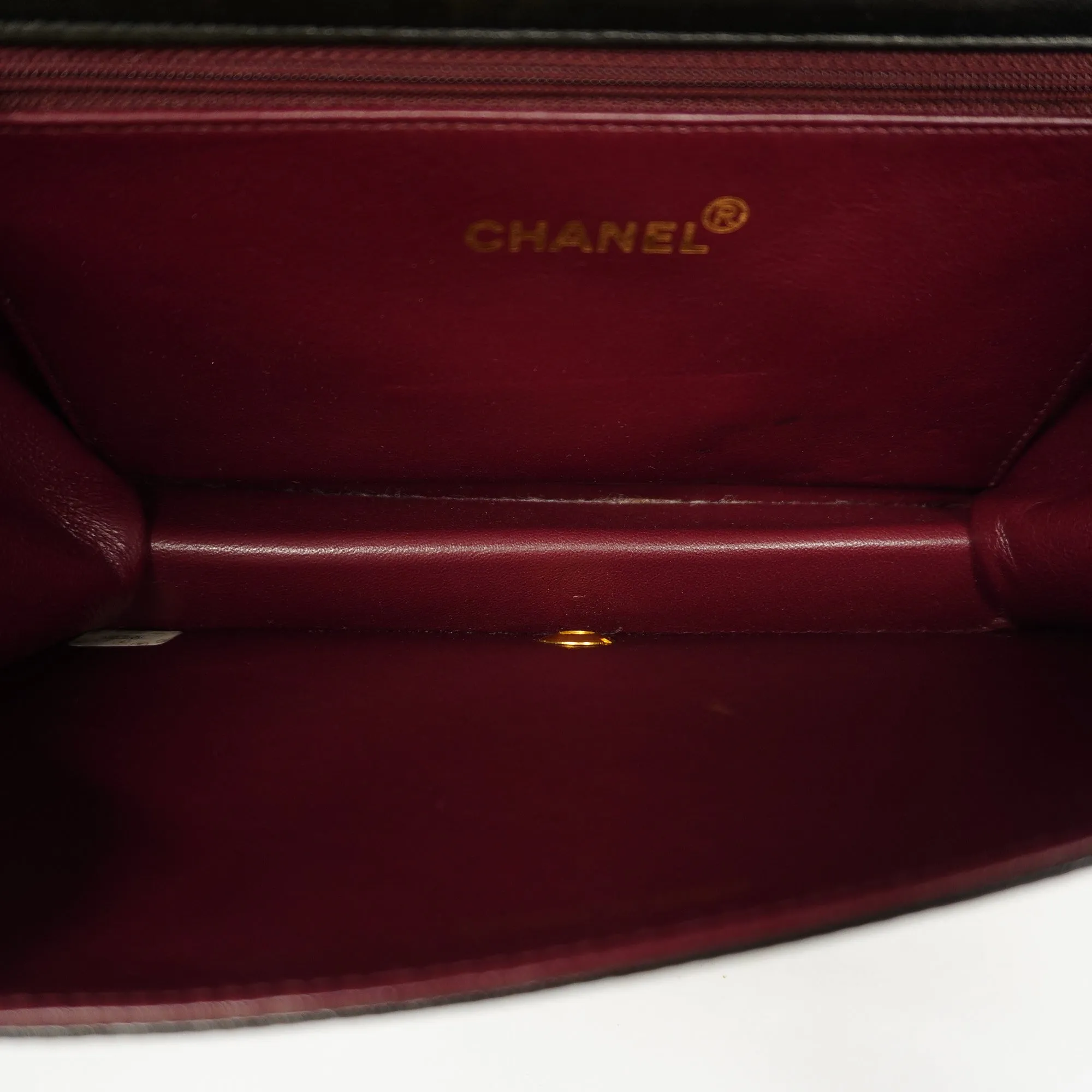 CHANEL   Matelasse Chain Shoulder Women's Leather Shoulder Bag Black Leather Shoulder Bag Black