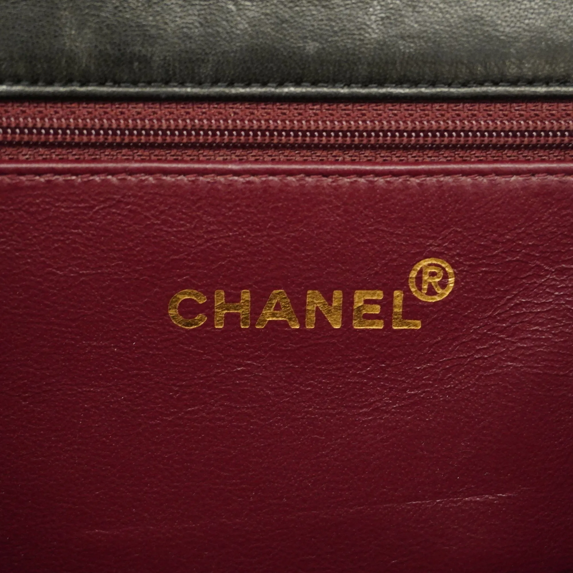 CHANEL   Matelasse Chain Shoulder Women's Leather Shoulder Bag Black Leather Shoulder Bag Black