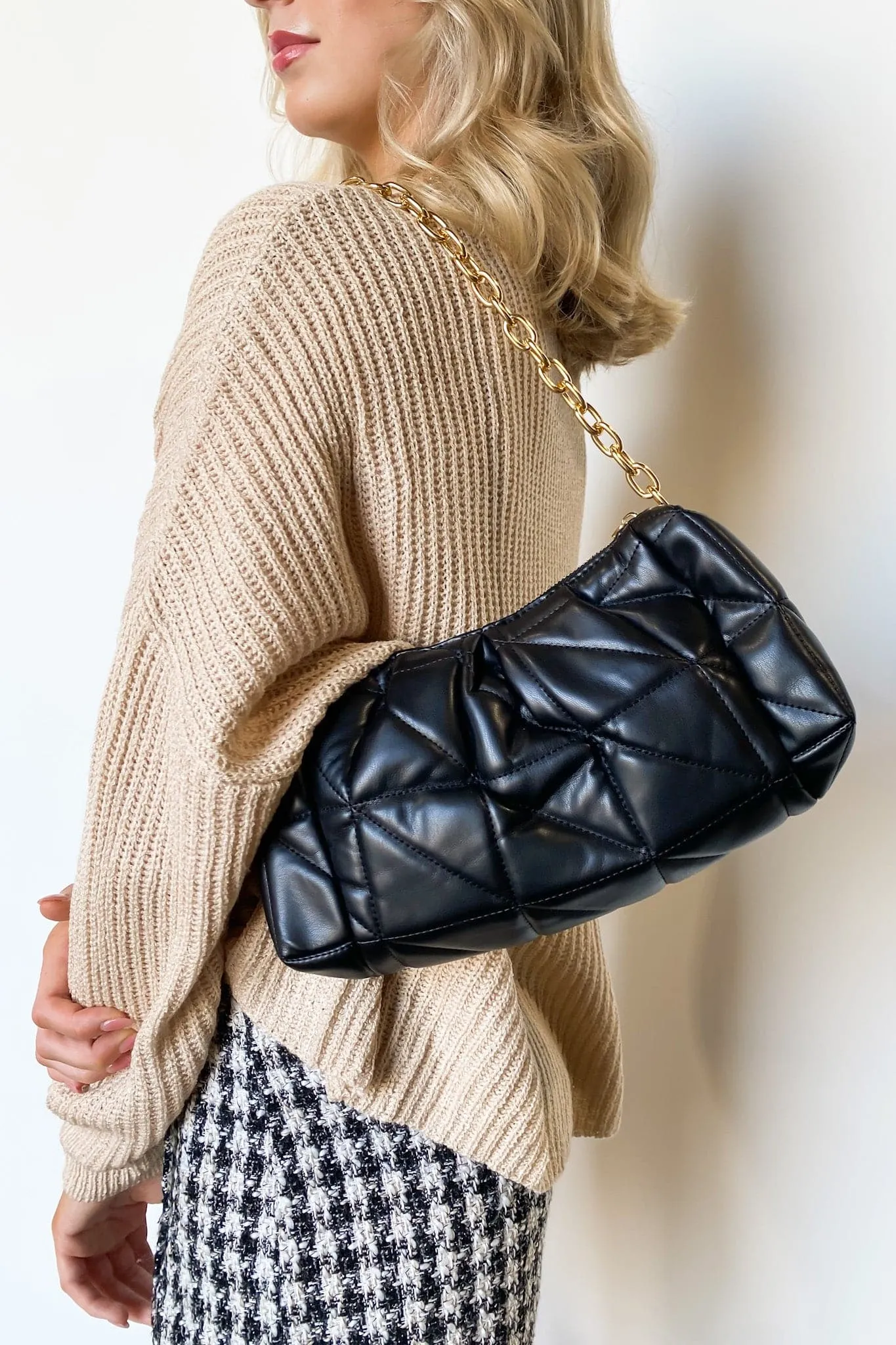 Chic Destinations Quilted Chain Bag - FINAL SALE