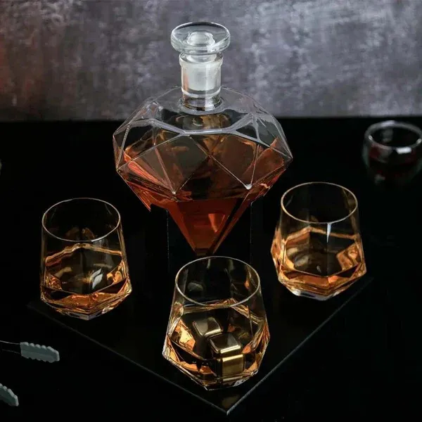 DIAMOND DECANTER SET WITH OAK STAND