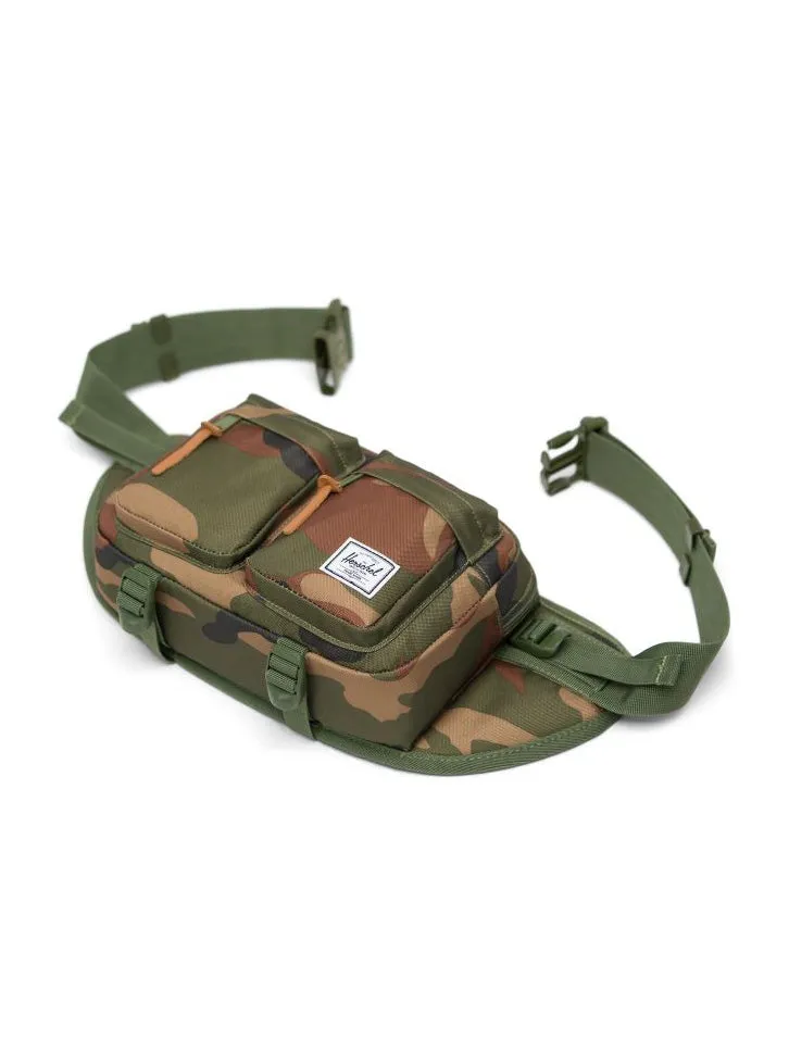 Eighteen Waist Bag