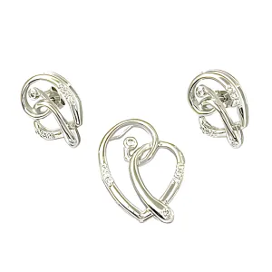 Elegant Heart-Shaped CZ Silver Pendant Set - Stylish Jewelry for Women