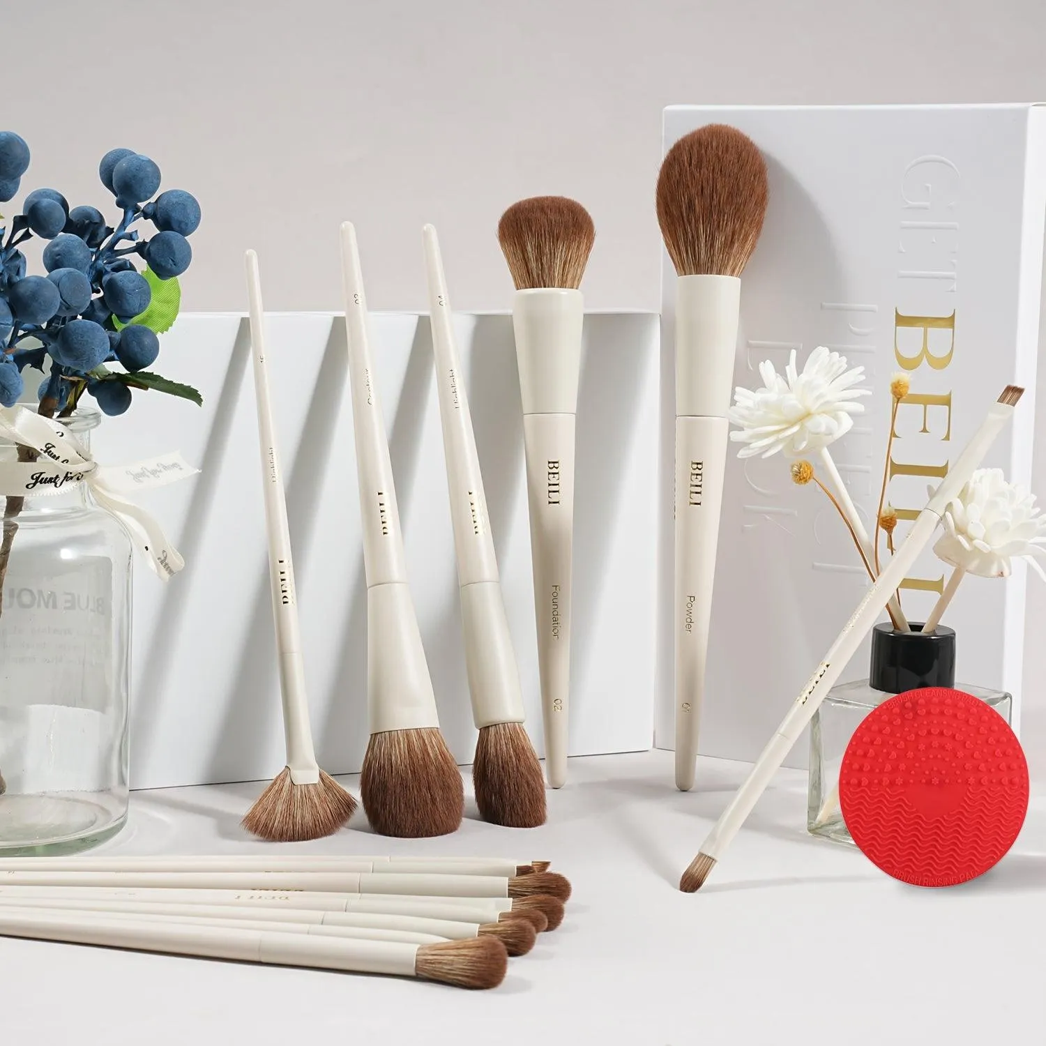 Essentials Brush Collection (A15PC)
