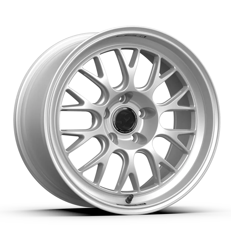 fifteen52 Holeshot RSR 20x10 5x112 10mm ET 66.56mm Center Bore Radiant Silver