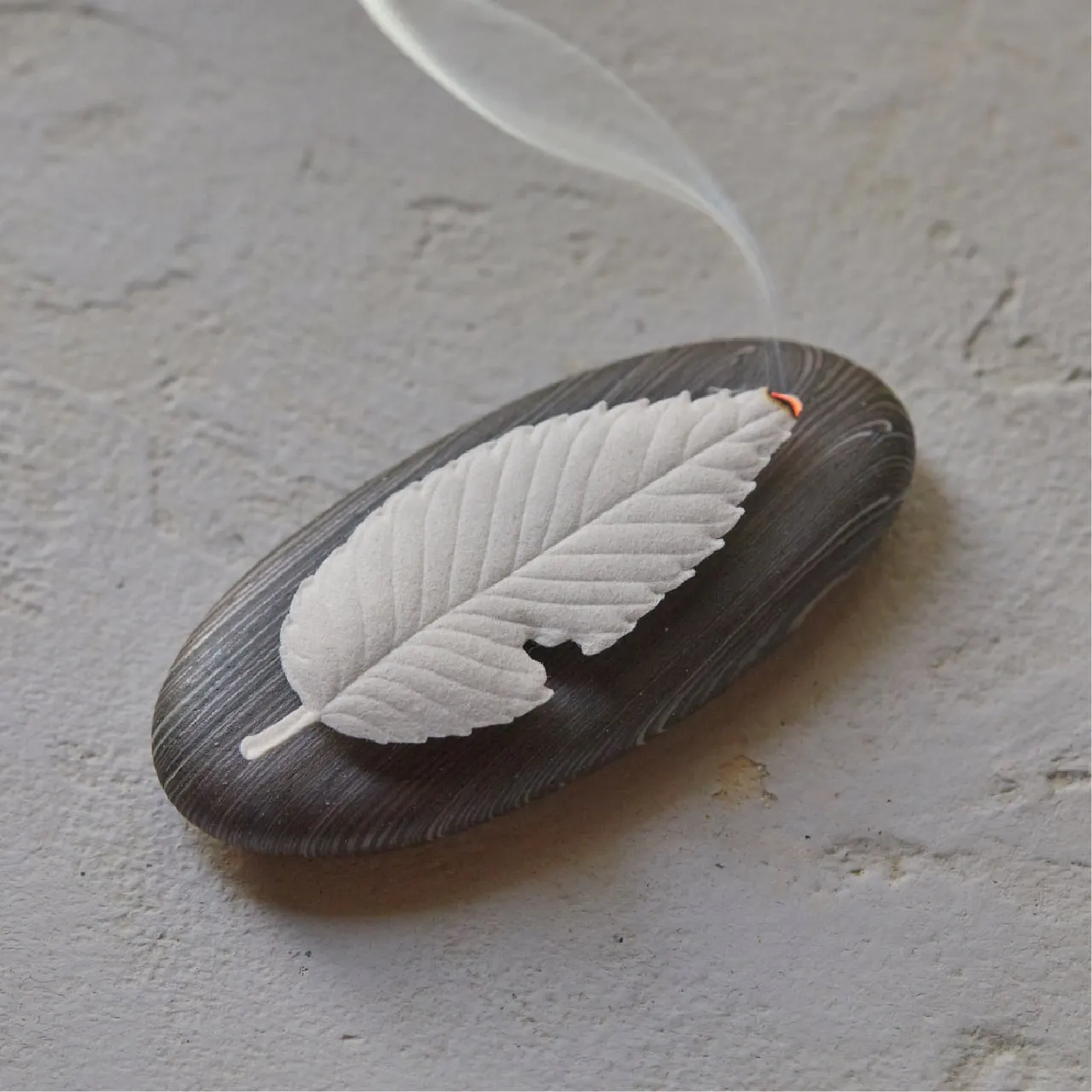 HAKO Paper Leaf Incense - Jasmine