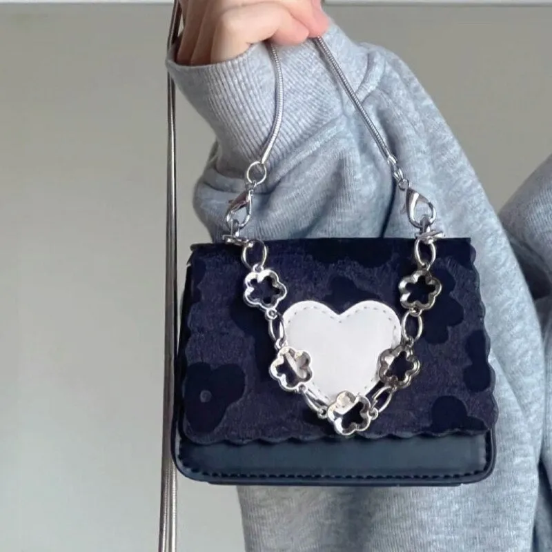Heart Flap Shoulder Bag