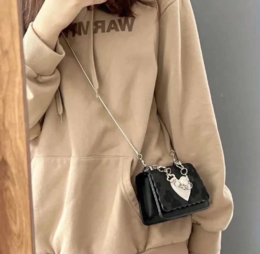 Heart Flap Shoulder Bag