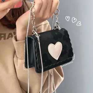 Heart Flap Shoulder Bag