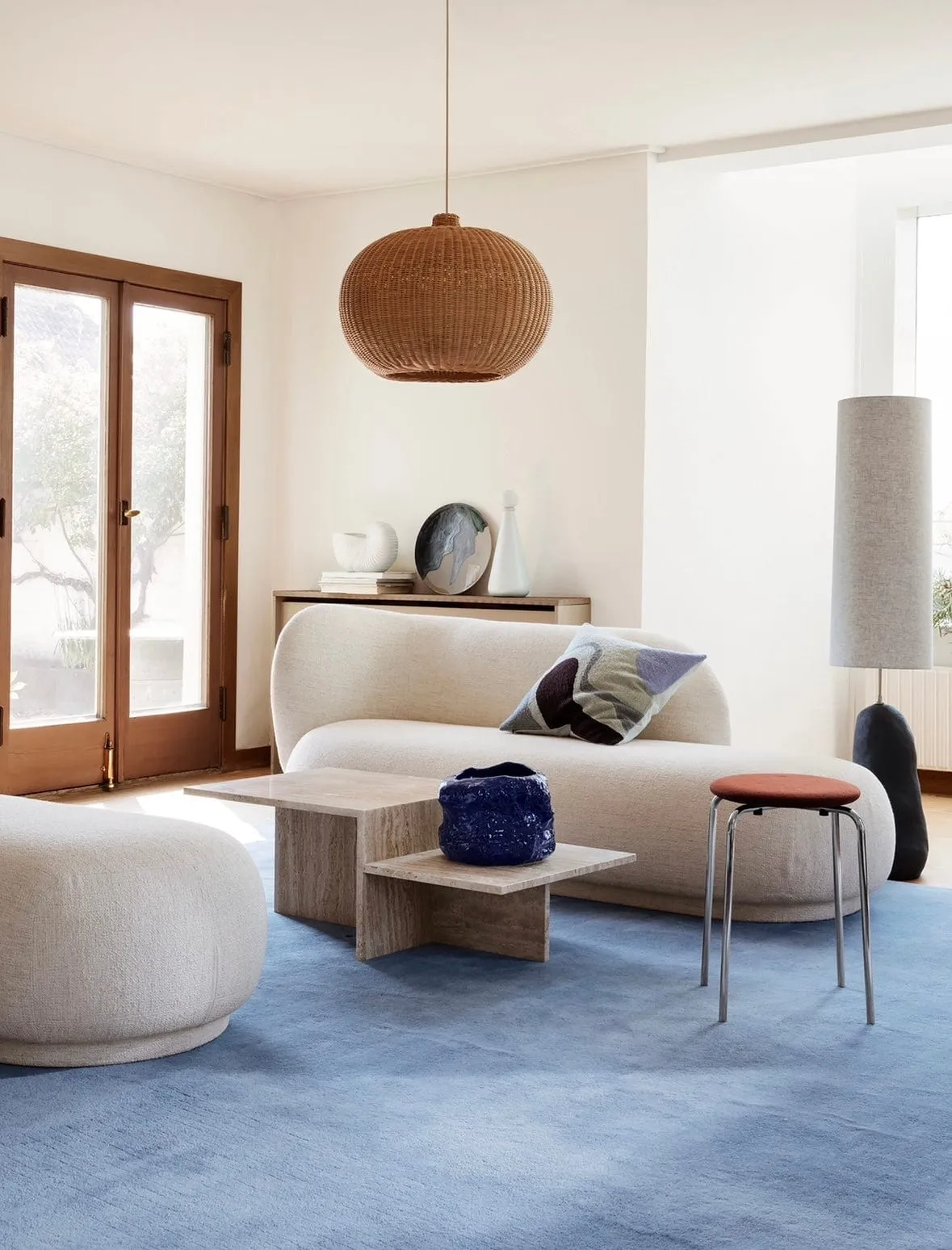 Jerard Scratch Resistant Curve Sofa