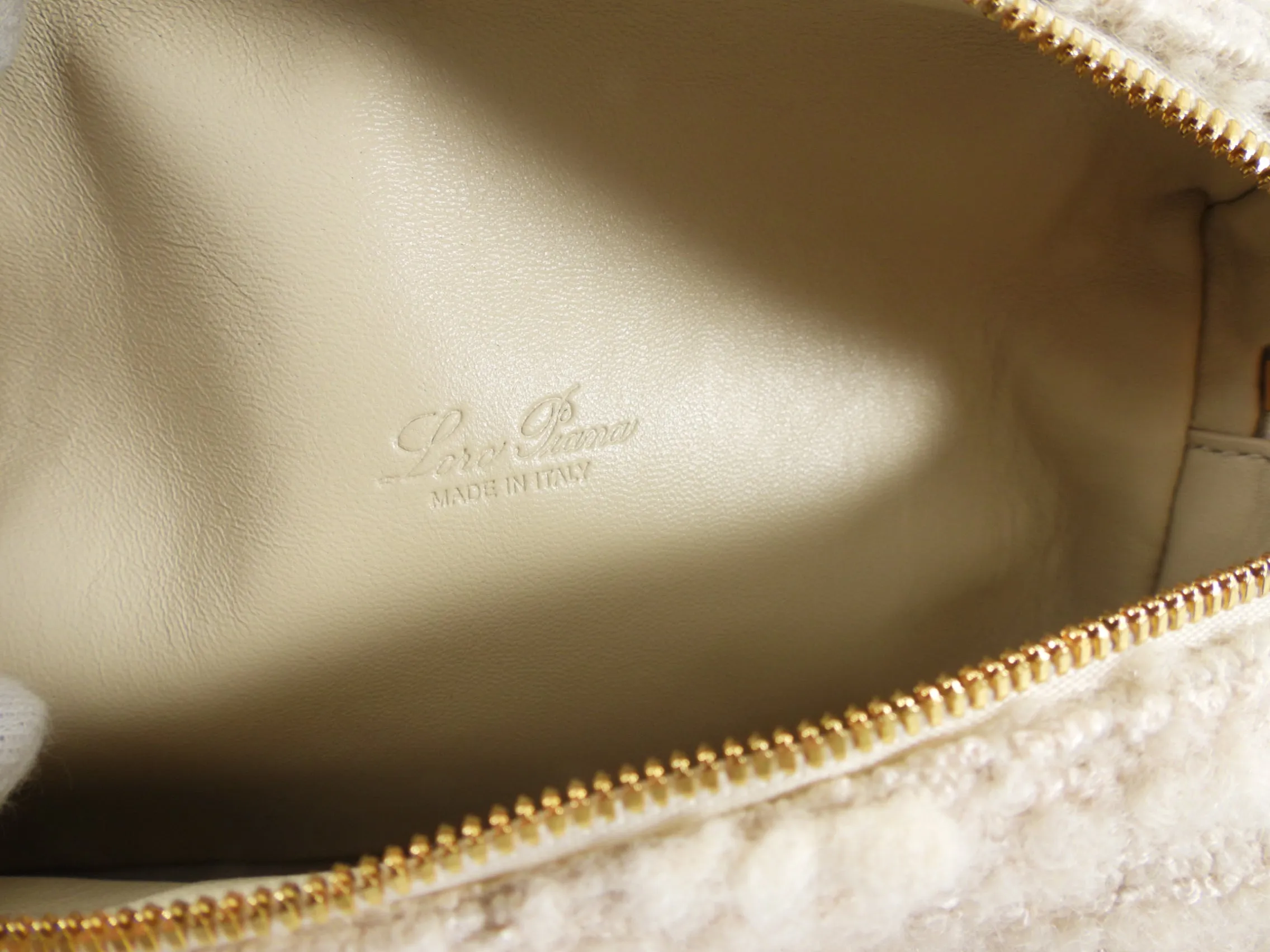 Loro Piana Ivory Boucle Wool Extra Pocket L19 Chain Bag
