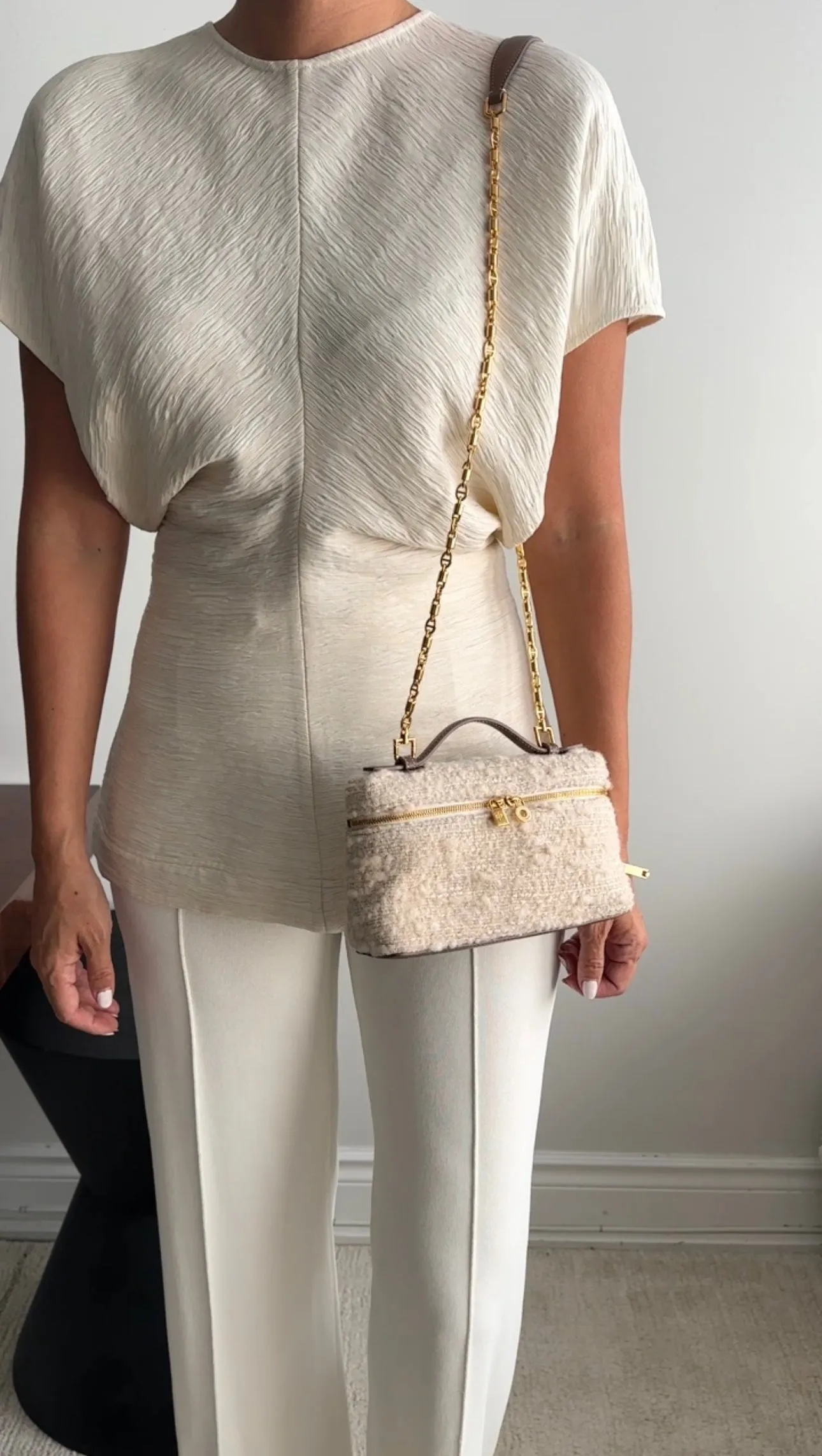 Loro Piana Ivory Boucle Wool Extra Pocket L19 Chain Bag