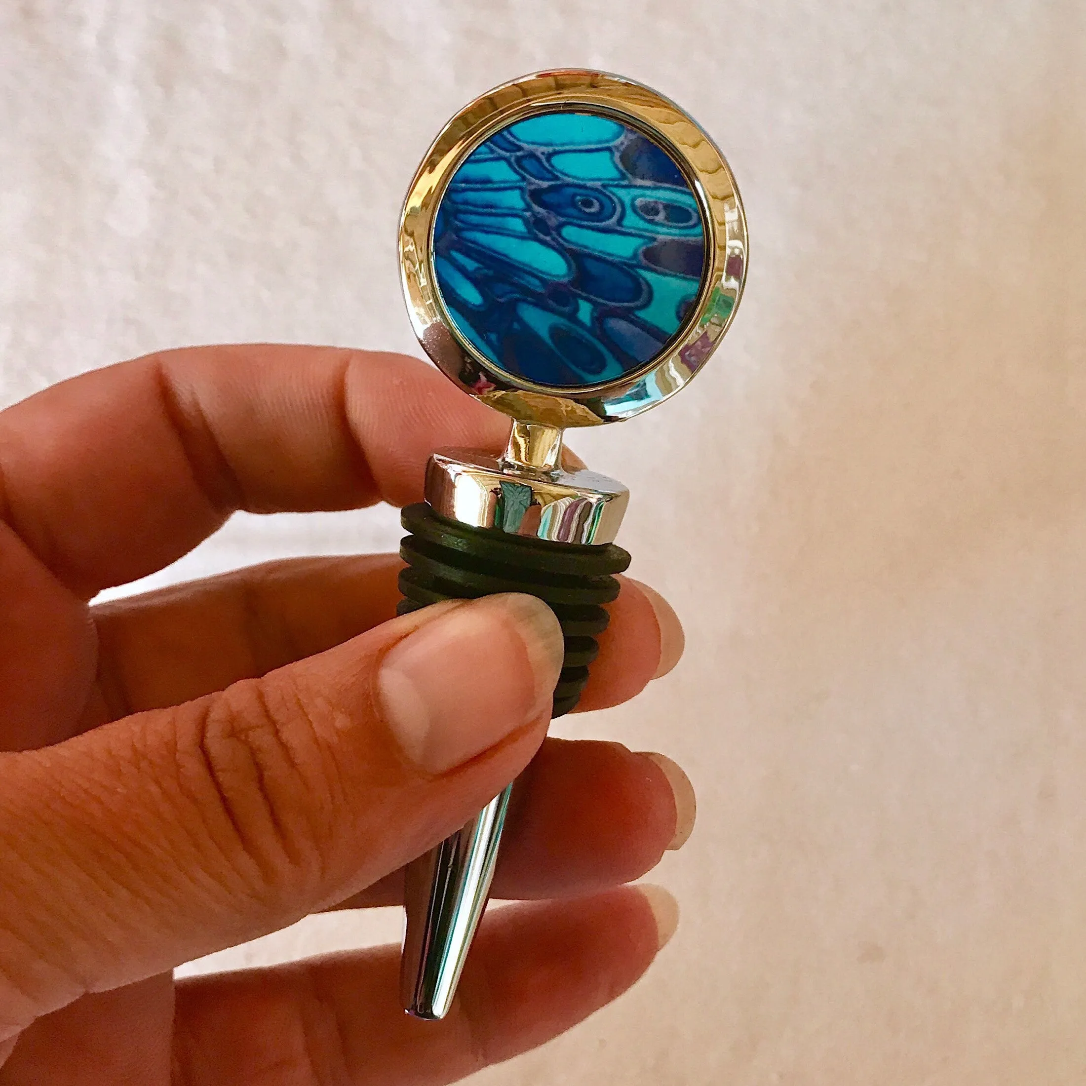 Majestic Lion Bottle Stopper  - Stunning Lion Bottle Bung - Wildlife Lovers Gift - Wine Lovers Gift