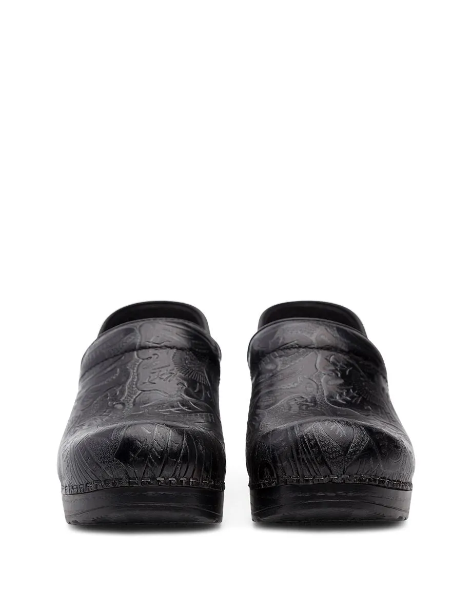 PROFESSIONAL CLOG