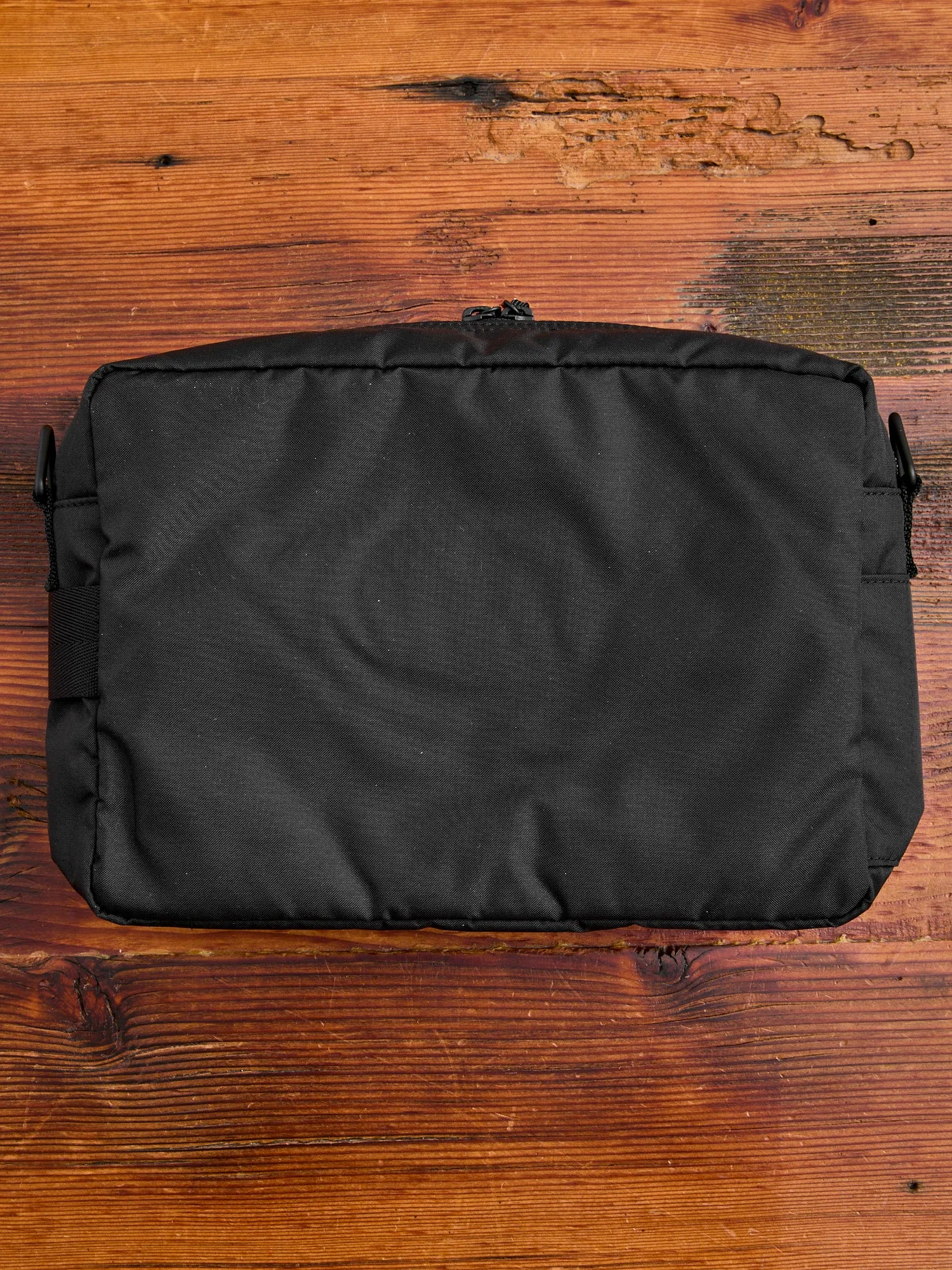 "Force" Shoulder Bag (S) in Black