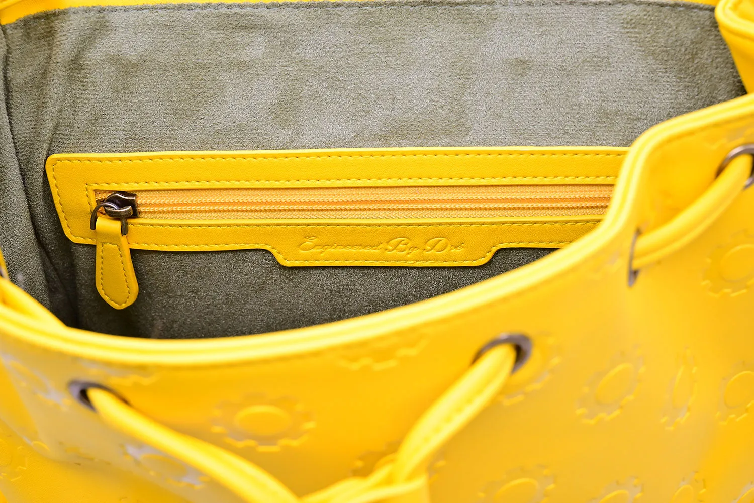 "Travel Gear" Backpack (LEMON DROP)