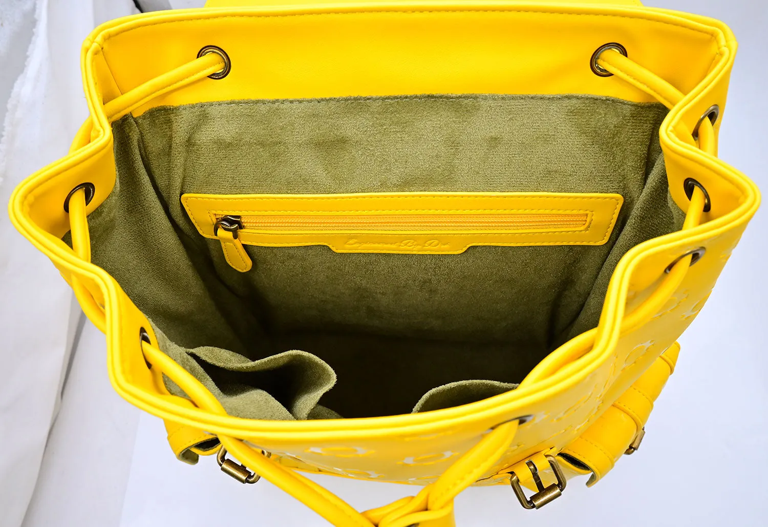 "Travel Gear" Backpack (LEMON DROP)