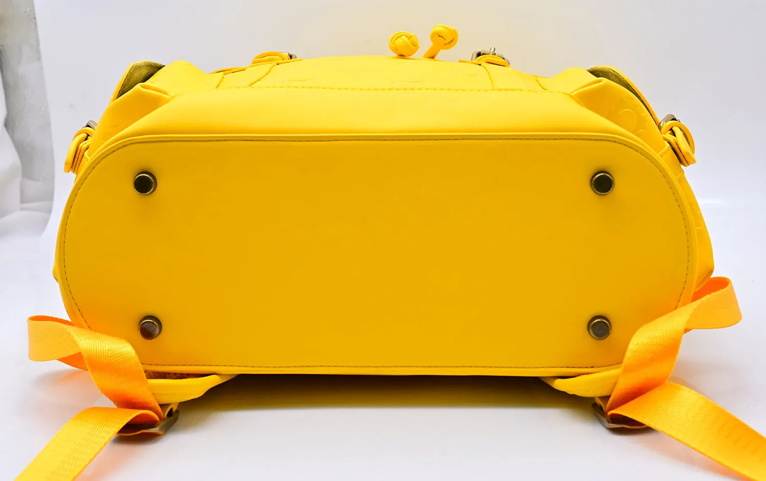 "Travel Gear" Backpack (LEMON DROP)