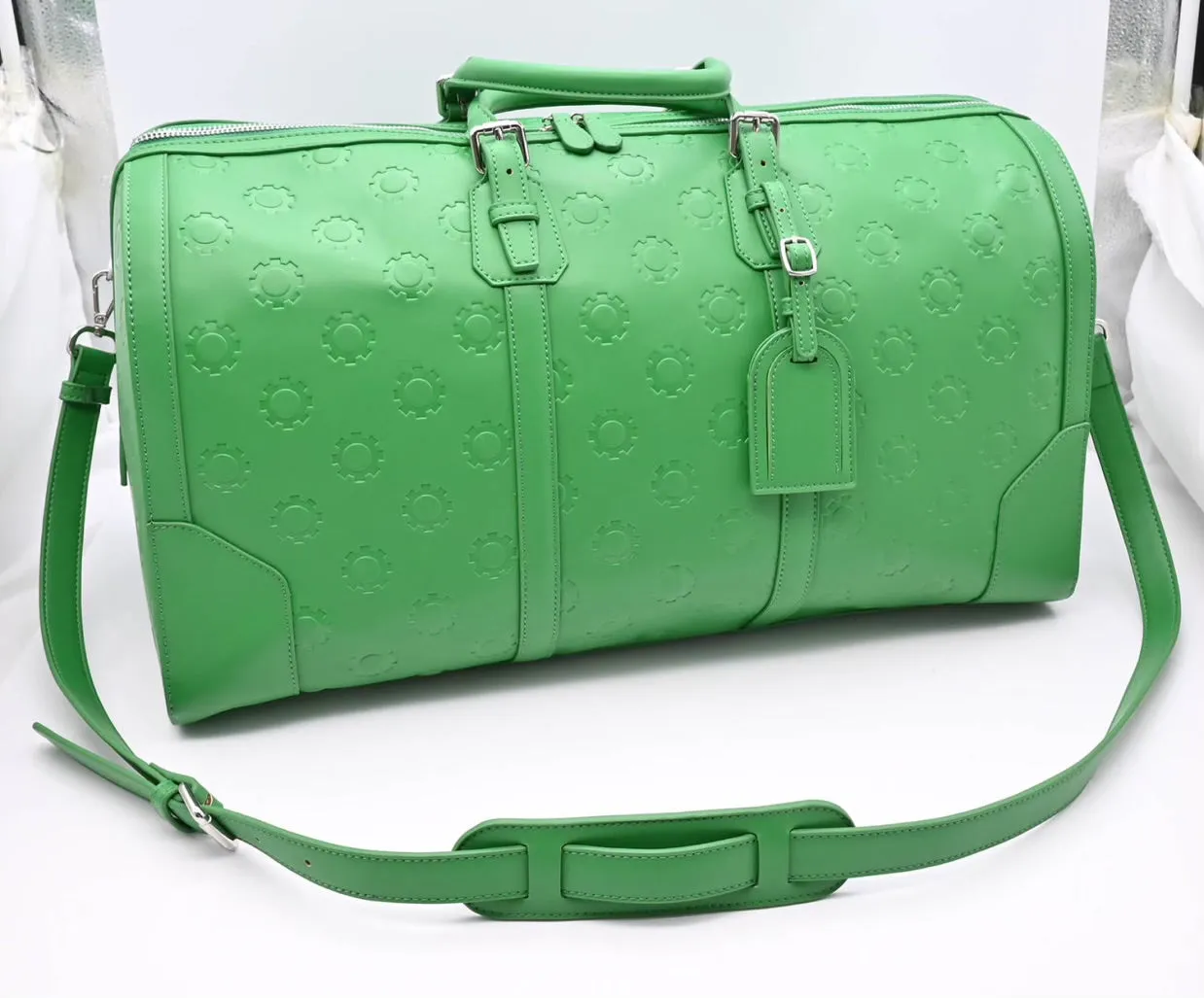"Travel Gear" Duffle Bag (BOTTEGA GREEN)