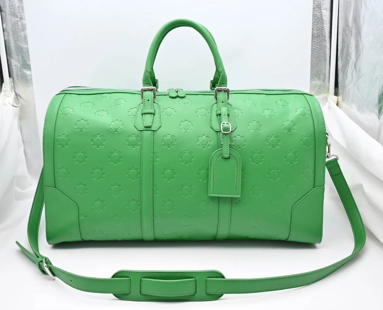 "Travel Gear" Duffle Bag (BOTTEGA GREEN)