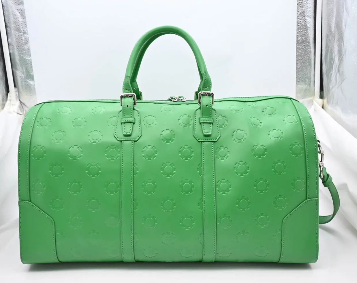 "Travel Gear" Duffle Bag (BOTTEGA GREEN)