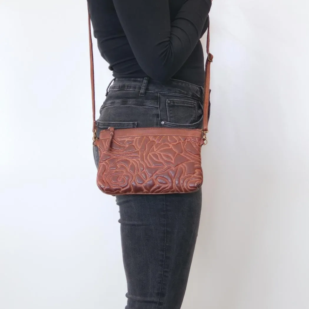 Riley Travel Sling