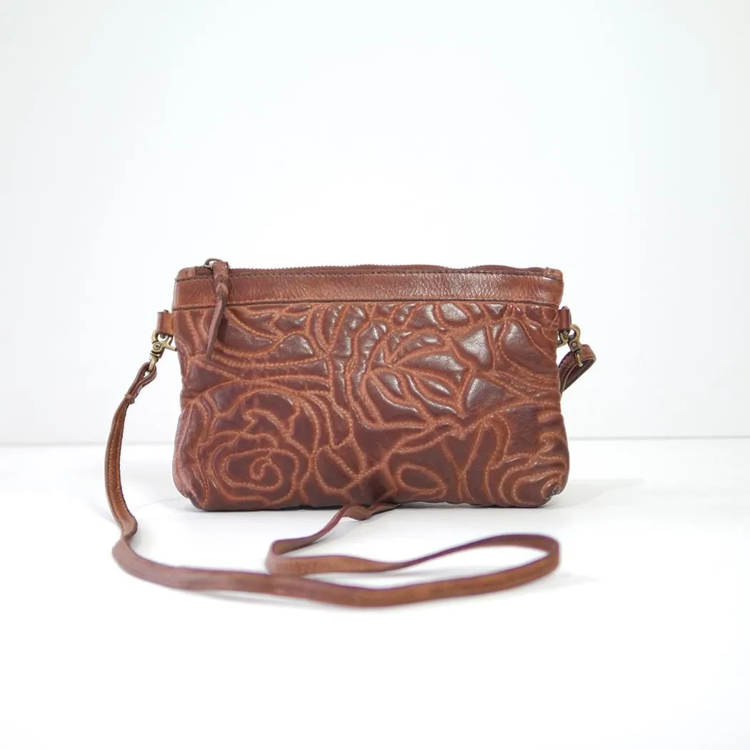 Riley Travel Sling