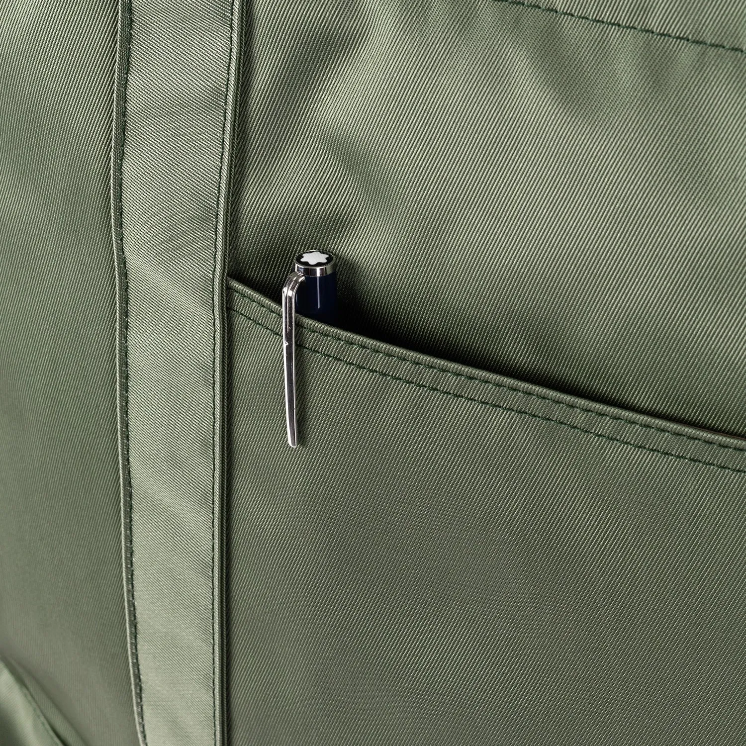 Staple Travel Tote Olive