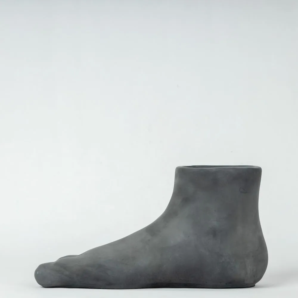 URBAN FOOT CONCRETE VASE MATT FINISH - CHARCOAL GREY