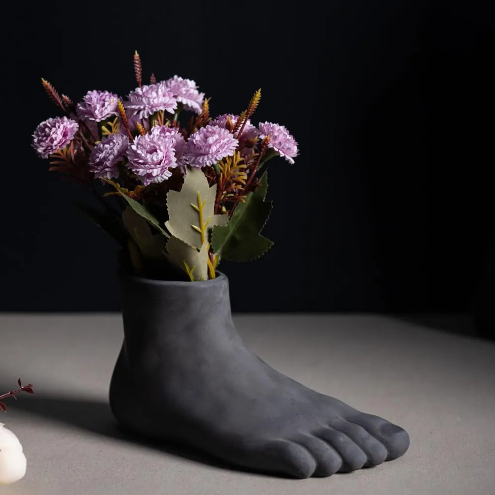 URBAN FOOT CONCRETE VASE MATT FINISH - CHARCOAL GREY